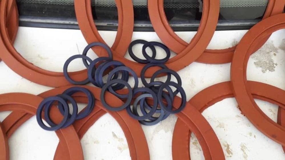 شرکت کیمیا صنعت تولید و فروش درب مخازن شرکت کیمیا صنعت تولید و فروش درب مخازن